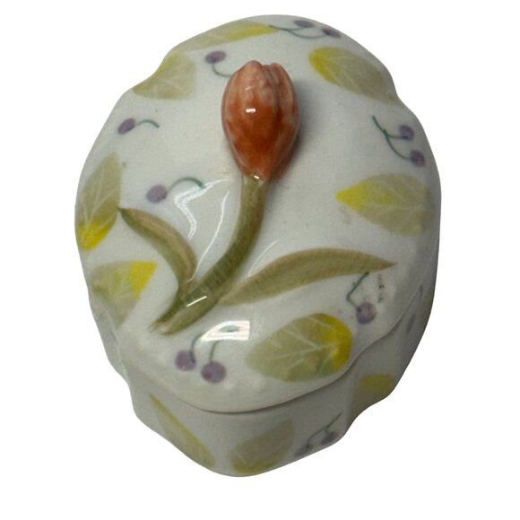 Andrea by Sadek Oval Porcelain Trinket Box Pink Tulip Green Leaves 2.75 inches - Picture 2 of 9